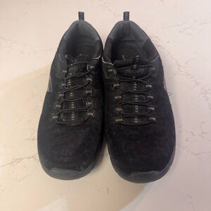 Skechers Black Walking Sneakers | Women’s 9.5 | Lightweight Comfort